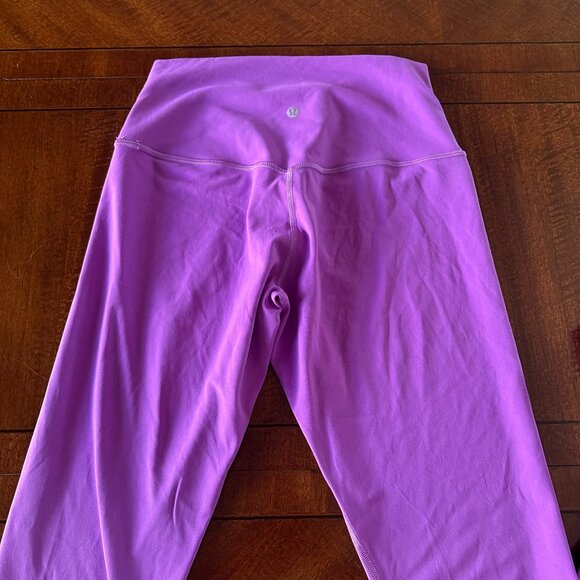 Lululemon Purple Leggings & Tank Set Size 8 Top 8 Pants 8 Workout Yoga - Picture 2 of 7